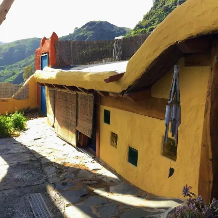 Vivelorural Casa La Cuevita, カントリーハウス サンタ・ブリヒダ