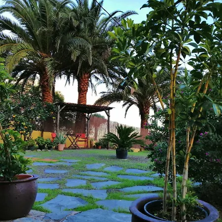 Country house Vivelorural Casa La Cuevita, Santa Brigida (Gran Canaria)